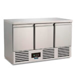 Mesa Refrigerada Acero Inoxidable 3 Puertas Opacas 400 Litros 4 Estantes 1368x700x8700h mm KSF-903 Horekus