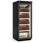 Armario Expositor Refrigerado para Vinos 1 Puerta de Cristal 240 Litros 60 Botellas 4 Estantes Serie AURATA 600x650x1545h mm DDAW-400-NN Docriluc