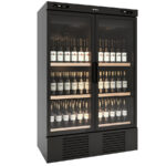 Armario Expositor Refrigerado para Vinos 2 Puertas de Cristal 1000 Litros 225 Botellas 5 Estantes Serie NÉBULA 1250x700x1935h mm ARW-125 Docriluc