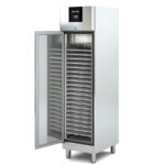 Armario de Refrigeración Acero Inoxidable Panadería y Pastelería 600x400 - 1 Puerta Opaca 3 Estantes 409 Litros Serie MIRAGE 525x790x2055 mm CAERP-55-20 Docriluc