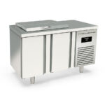 Mesa Refrigerada para Ingredientes 15 Cubetas GN 1/4 - 2 Puertas Opacas 2 Estantes 255 Litros Serie ARGENTUM 1345x700x850h mm MSSR-150 Docriluc