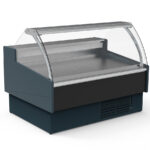Vitrina Expositora Refrigerada para Carnicería y Charcutería con Reserva Cristal Curvo Evaporador Ventilado Serie OLIRA VE-12-C-TF 1623x1215x1245h mm VE-12-15-C-TF Docriluc