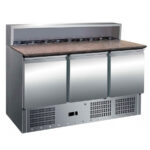 Mesa Refrigerada para Ingredientes con Encimera de Granito Cubetas GN 1/6 - 3 Puertas Opacas 3 Estantes 368 Litros Gama 700 - 1360x700x1010h mm PS903EUT EUTRON