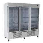 Armario Expositor de Refrigeración Acero Inoxidable 3 Puertas de Cristal 12 Estantes 1886 Litros Gama AN GN 2/1 - 2081x796x2112h mm AN 67 CR Infrico