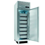 Armario Refrigerado para Pescadería 600x400 Acero Inoxidable 1 Puerta Opaca 7 Cajones 560 Litros Gama 700/1400L 687x794x2130h mm AGB701 PESC Infrico