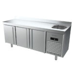Mesa Refrigerada de Acero Inoxidable con Fregadero 3 Puertas de Cristal 3 Estantes 385 Litros Gama 600 - 1960x600x850h mm BMPPF 2000 II Infrico